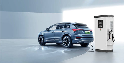 Stacja szybkiego ładowania pojazdów elektrycznych stacjonarnego o mocy 380 kWh zamontowana na podłodze z podwójnym pistoletem do użytku komercyjnego